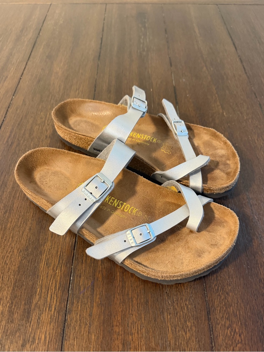 Birkenstock Mayari Women’s 37 US 6 - 6.5 Silver Toe Loop Cross Straps Sandals